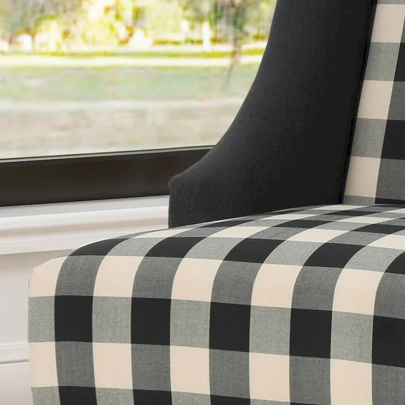 Poltrona Club "High-Back Wingback" da 28" con gambe in legno di betulla e seduta imbottita