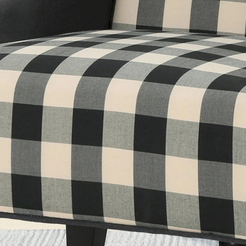 Poltrona Club "High-Back Wingback" da 28" con gambe in legno di betulla e seduta imbottita