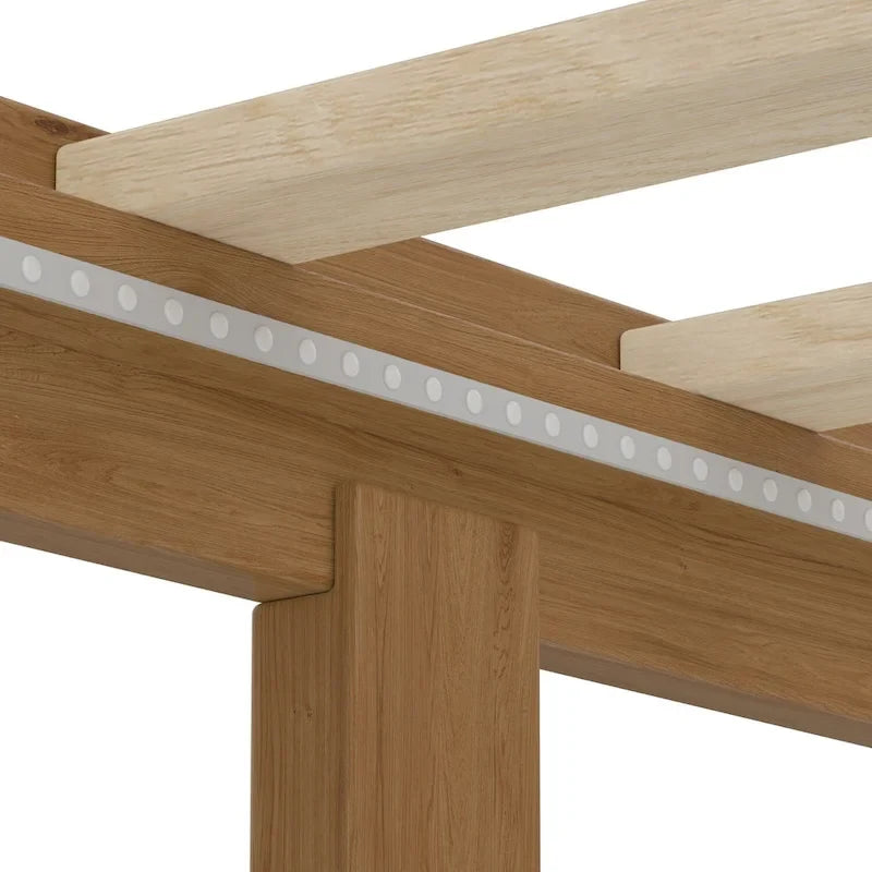 Letto a piattaforma in legno Queen Size con supporto a doghe
