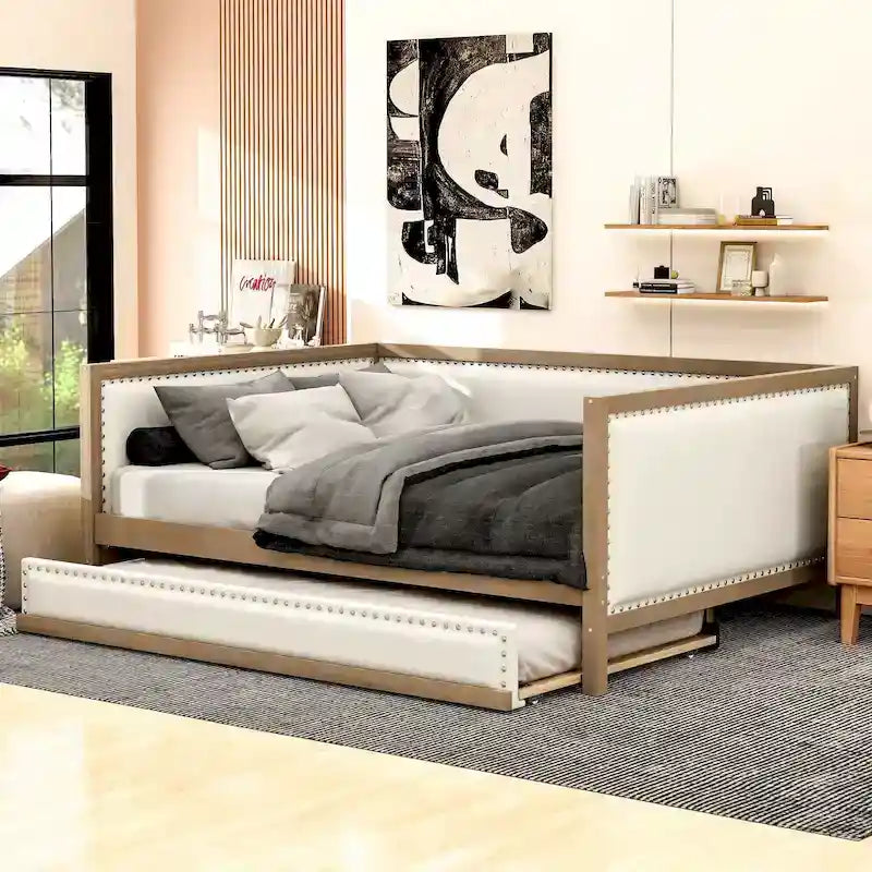 Letto a giorno imbottito Full Size con letto estraibile e decorazione con borchie